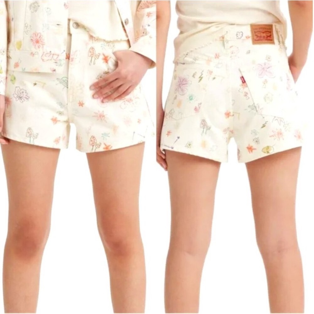 Levi's High Rise Relaxed Mom Shorts - Picture 3 of 3